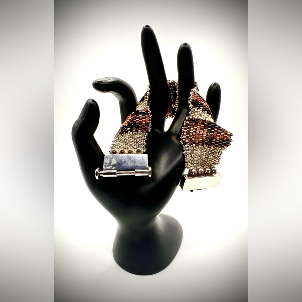 NWOT Elegant Brown and 925 Silver Handmade Beaded Bracelet, Excellent Condition